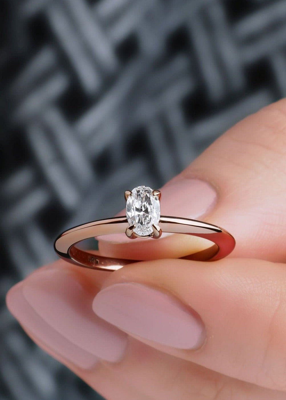 0.32 Karat Rose Altın Oval Kesim HRD Sertifikalı Pırlanta Tektaş Yüzük - RNF0012 | Tektaş Pırlanta | Ronaff Pırlanta | Tektaş Yüzük, Pırlanta Yüzük, Kolye, Küpe