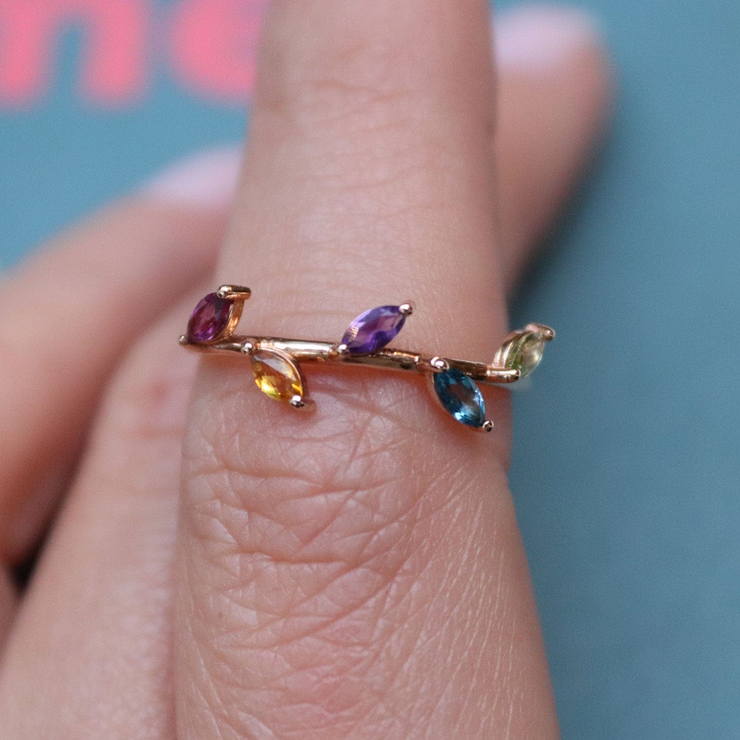 0.35 Karat Renkli Safir Markizli Yüzük - RNF0248 | Renkli Pırlantalı Yüzükler | Ronaff Pırlanta | Tektaş Yüzük, Pırlanta Yüzük, Kolye, Küpe