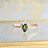 0.40 Karat Damla Peridot Pırlantalı Yüzük - RNF0306 | Renkli Taşlı Yüzükler | Ronaff Pırlanta | Tektaş Yüzük, Pırlanta Yüzük, Kolye, Küpe