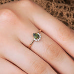 0.40 Karat Damla Peridot Pırlantalı Yüzük - RNF0306 | Renkli Taşlı Yüzükler | Ronaff Pırlanta | Tektaş Yüzük, Pırlanta Yüzük, Kolye, Küpe