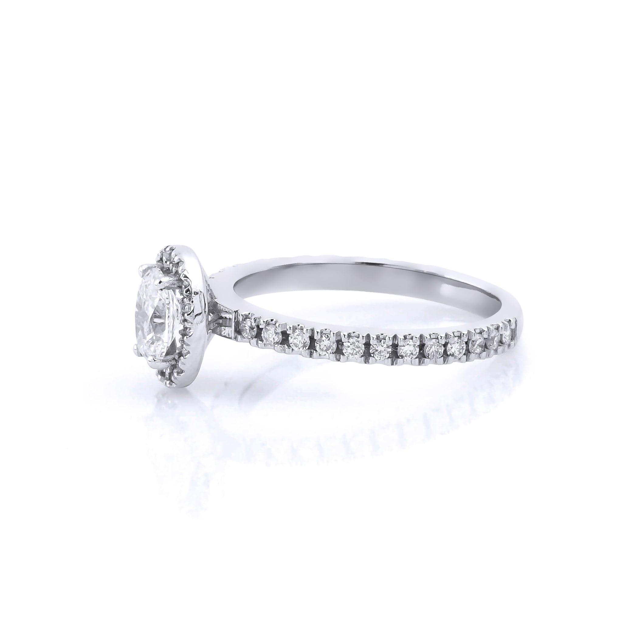 0.40 Karat Oval Tektaş & 0.20 Karat Halo GIA/HRD sertifikalı Pırlanta Yüzük - RNF0094 | Tektaş Pırlanta | Ronaff Pırlanta | Tektaş Yüzük, Pırlanta Yüzük, Kolye, Küpe