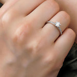 0.42 Karat Yuvarlak Kesim GIA/HRD Sertifikalı Pırlanta Tektaş Yüzük - RNF0450 | Tektaş Pırlanta | Ronaff Pırlanta | Tektaş Yüzük, Pırlanta Yüzük, Kolye, Küpe