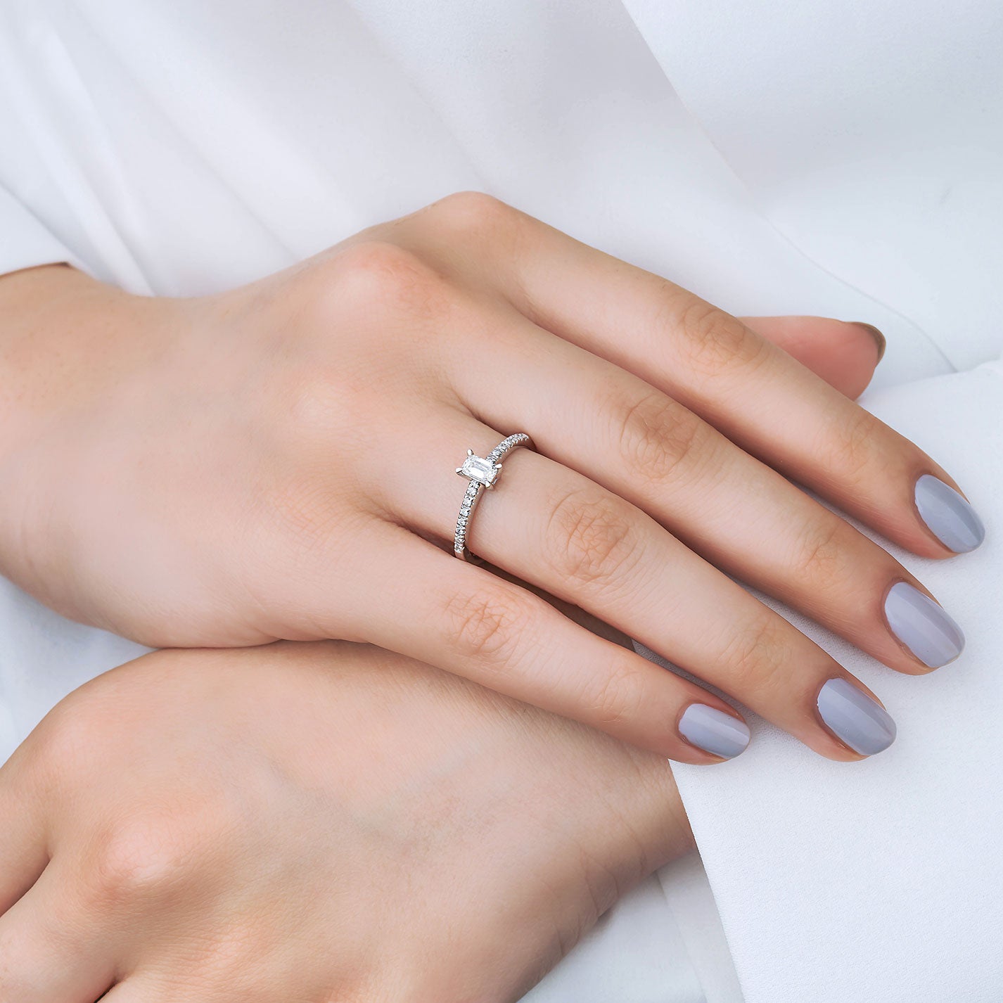 0.46 Karat Emerald Kesim HRD Sertifikalı Pırlanta Tektaş Yüzük - RNF0228 | Pırlanta Yüzük | Ronaff Pırlanta | Tektaş Yüzük, Pırlanta Yüzük, Kolye, Küpe