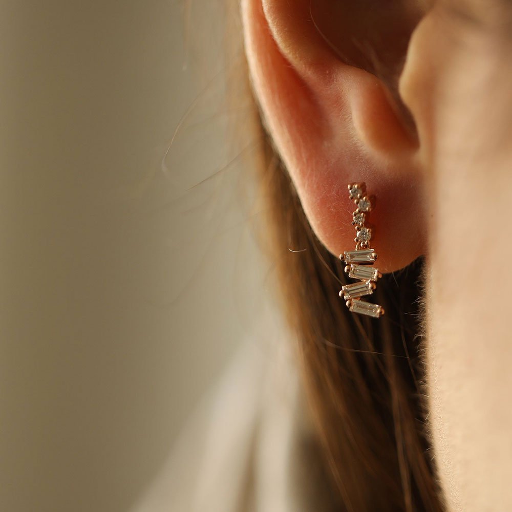 0.48 Karat Baget Pırlantalı Özel Tasarım Küpe - RNF0680 | Pırlanta Küpe | Ronaff Pırlanta | Tektaş Yüzük, Pırlanta Yüzük, Kolye, Küpe