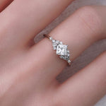 0.50 Karat Prenses Kesim & 0.10 Karat Yuvarlak Kesim Prensesin Rüyası GIA/HRD Sertifikalı Tektaş Pırlanta Yüzük - RNF0546 | Tektaş Pırlanta | Ronaff Pırlanta | Tektaş Yüzük, Pırlanta Yüzük, Kolye, Küpe