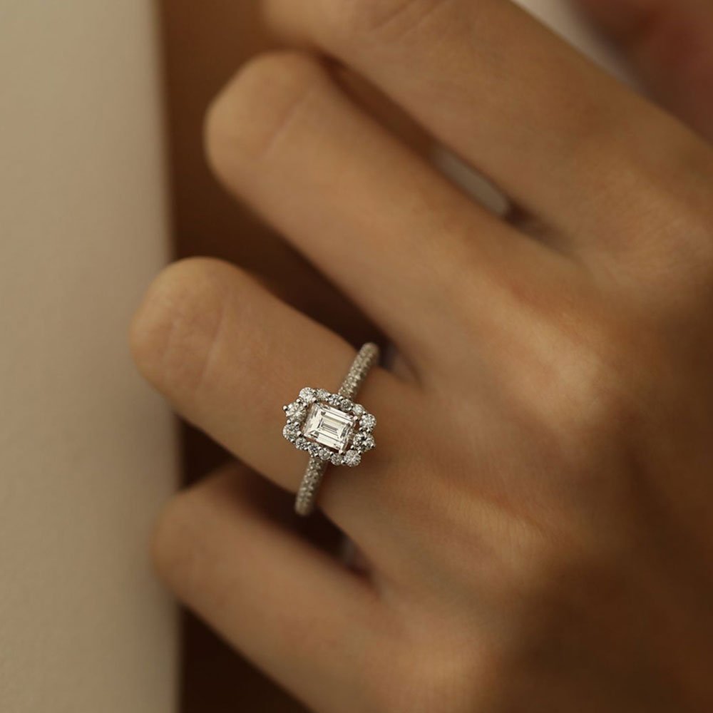 0.50 Karat Emerald & 0.52 Karat Yuvarlak Kesim GIA/HRD Sertifikalı Tektaş Pırlanta Yüzük - RNF0870 | Pırlanta Yüzük | Ronaff Pırlanta | Tektaş Yüzük, Pırlanta Yüzük, Kolye, Küpe