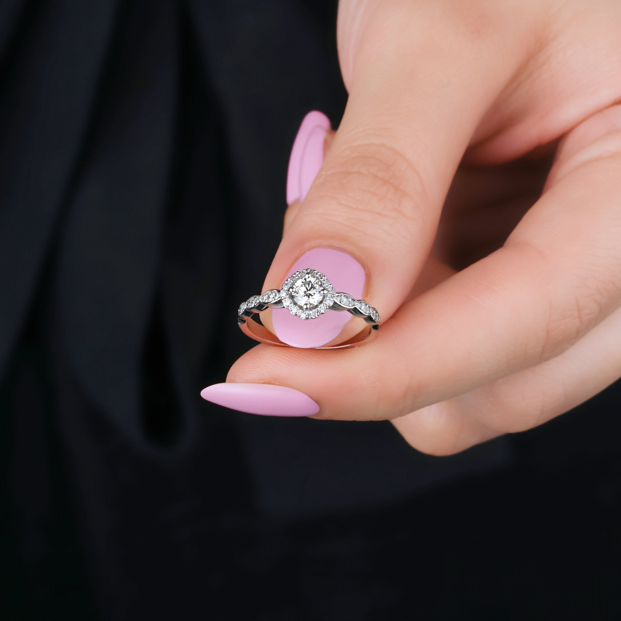 0.54 Karat Tılsım Tektaş GIA/HRD Sertifikalı Pırlanta Tektaş Vintage Yüzük - RNF0320 | Tektaş Pırlanta | Ronaff Pırlanta | Tektaş Yüzük, Pırlanta Yüzük, Kolye, Küpe