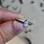 0.60 Karat Damla Kesim GIA/HRD Sertifikalı Pırlanta Tektaş Yüzük - RNF0322 | Tektaş Pırlanta | Ronaff Pırlanta | Tektaş Yüzük, Pırlanta Yüzük, Kolye, Küpe