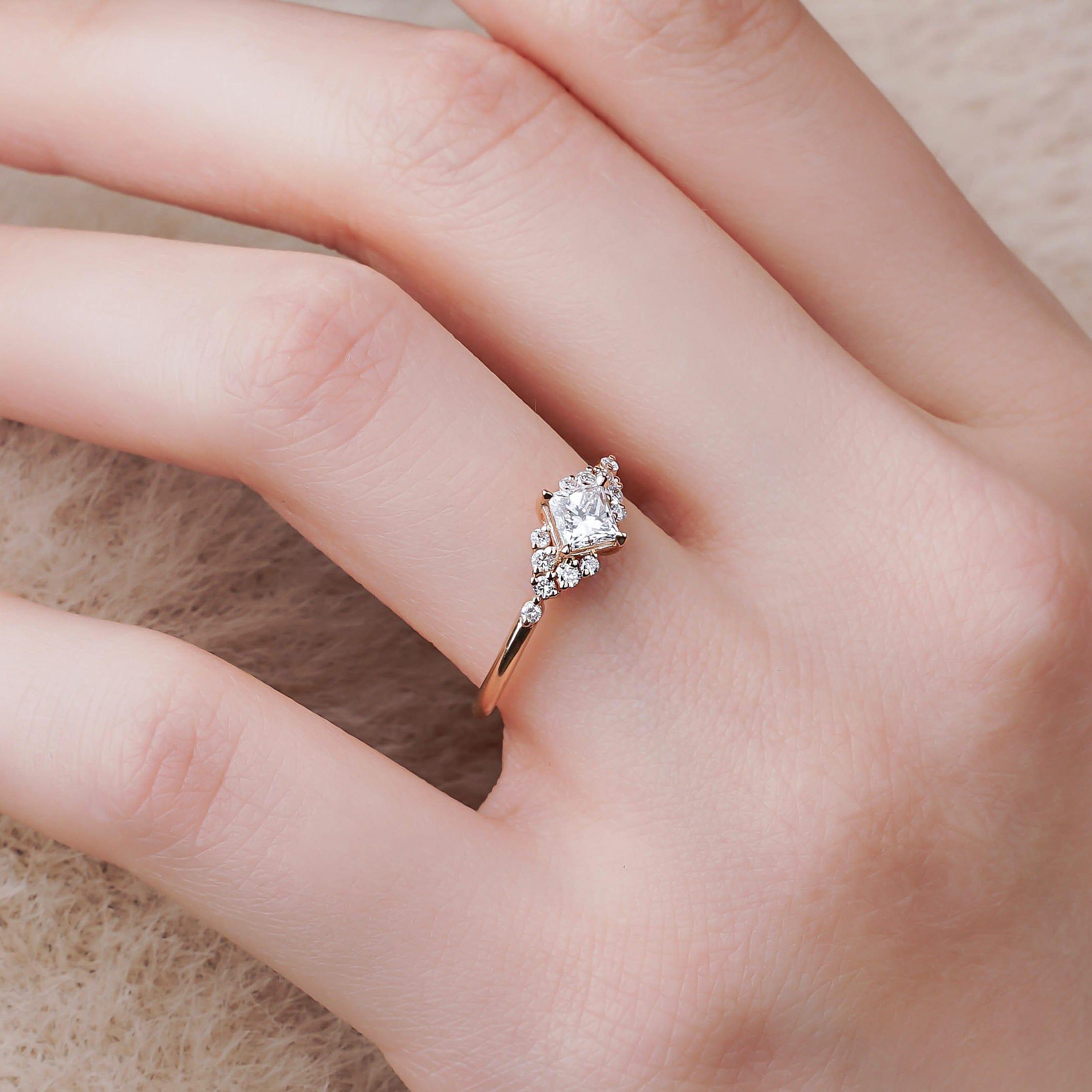 0.60 Karat Tektaş Prenses Kesim GIA/HRD sertifikalı Pırlanta Yüzük - RNF0086 | Pırlanta Yüzük | Ronaff Pırlanta | Tektaş Yüzük, Pırlanta Yüzük, Kolye, Küpe