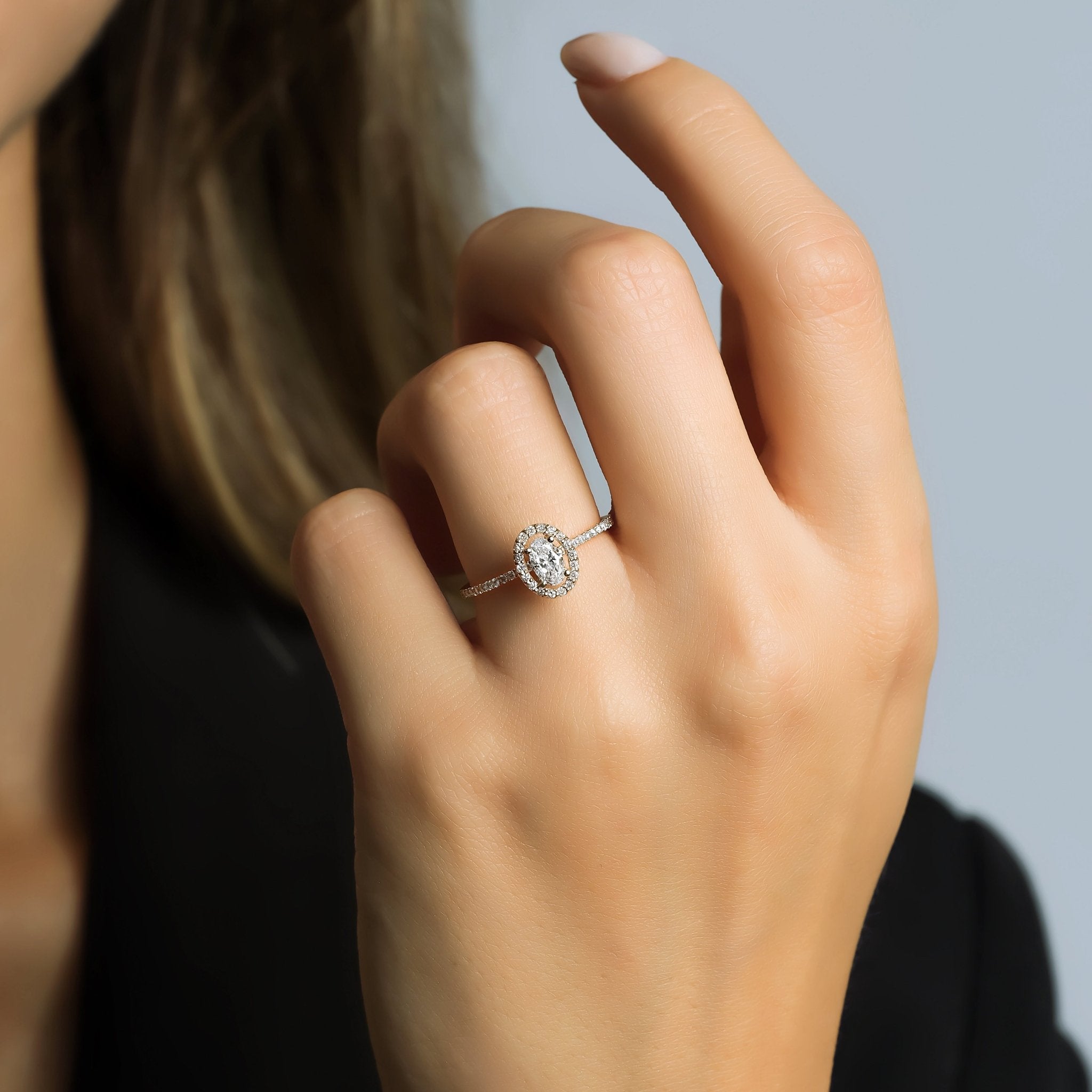 0.62 Karat Oval Kesim Halo Pırlanta Yüzük - RNF0647 | Tektaş Pırlanta | Ronaff Pırlanta | Tektaş Yüzük, Pırlanta Yüzük, Kolye, Küpe