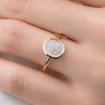 1.70 Karat Moonrise Ay Taşı Yüzük - RNF0638 | Renkli Taşlı Yüzükler | Ronaff Pırlanta | Tektaş Yüzük, Pırlanta Yüzük, Kolye, Küpe