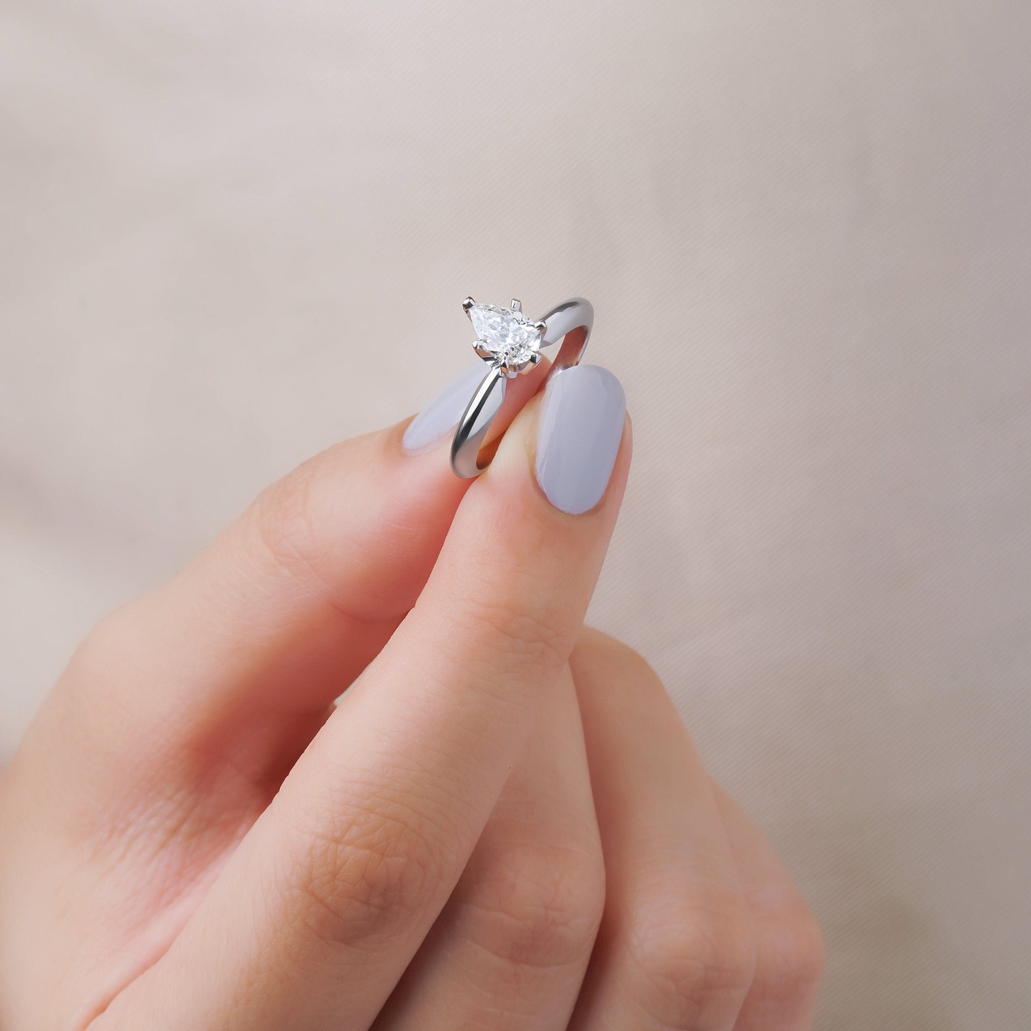 0.70 Karat Damla Kesim GIA/HRD Sertifikalı Tektaş Pırlanta Yüzük - RNF0495 | Tektaş Pırlanta | Ronaff Pırlanta | Tektaş Yüzük, Pırlanta Yüzük, Kolye, Küpe