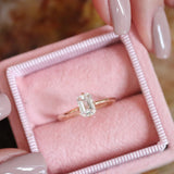 0.80 Karat Elegante GIA/HRD Sertifikalı Emerald Kesim Tektaş Pırlanta Yüzük - RNF0560 | Tektaş Pırlanta | Ronaff Pırlanta | Tektaş Yüzük, Pırlanta Yüzük, Kolye, Küpe