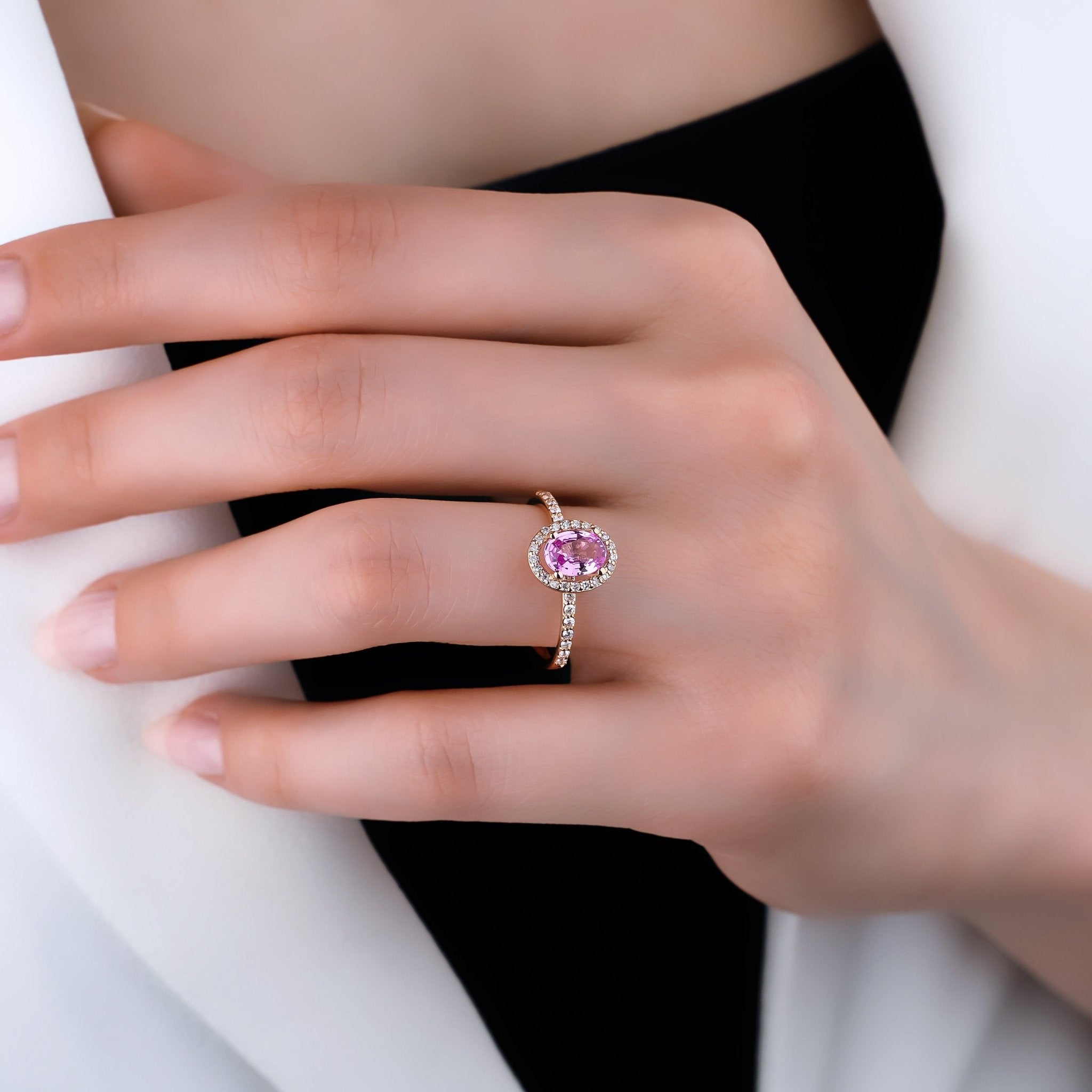 1.96 Karat Pembe Safir Pırlantalı Yüzük - RNF0585 | Renkli Taşlı Yüzükler | Ronaff Pırlanta | Tektaş Yüzük, Pırlanta Yüzük, Kolye, Küpe