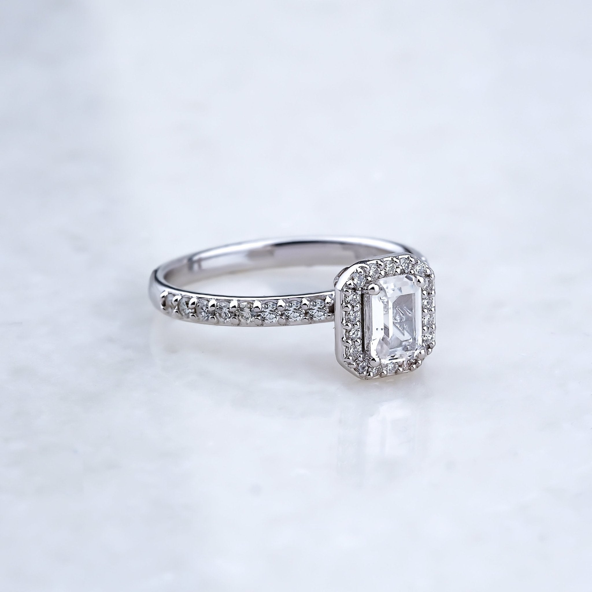 0.62 Karat Emerald Kesim GIA/HRD Sertifikalı Tektaş Pırlanta Yüzük - RNF0481 | Tektaş Pırlanta | Ronaff Pırlanta | Tektaş Yüzük, Pırlanta Yüzük, Kolye, Küpe