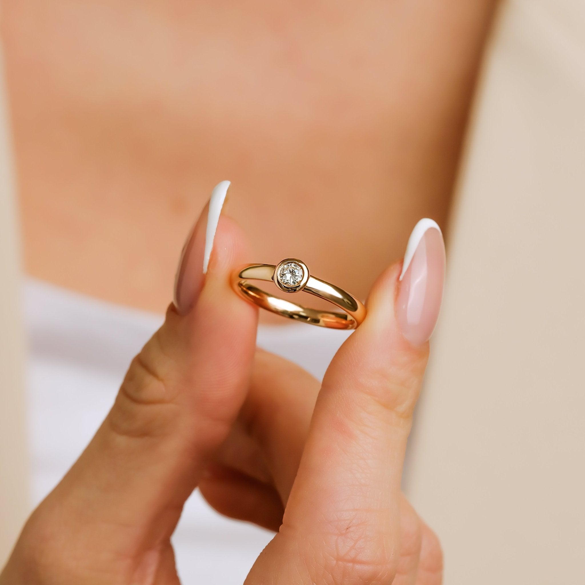 0.25 Karat Yuvarlak Kesim Tektaş Yüzük | Tektaş Yüzükler | Ronaff Pırlanta | Tektaş Yüzük, Pırlanta Yüzük, Kolye, Küpe