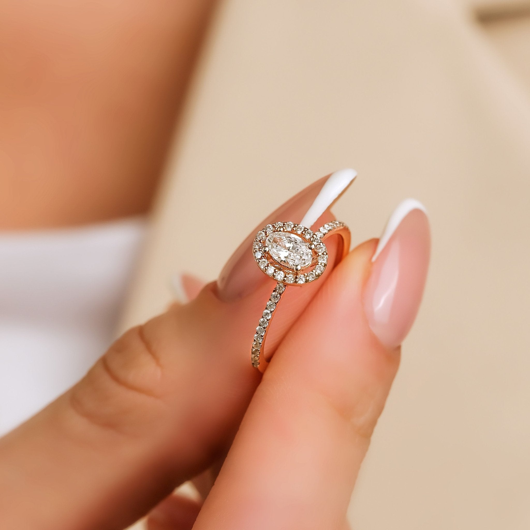 0.40 Karat Oval Merkez & 0.16 Karat Kenar Pırlanta Teklif Yüzüğü - RNF0847 | Pırlanta Yüzük | Ronaff Pırlanta | Tektaş Yüzük, Pırlanta Yüzük, Kolye, Küpe