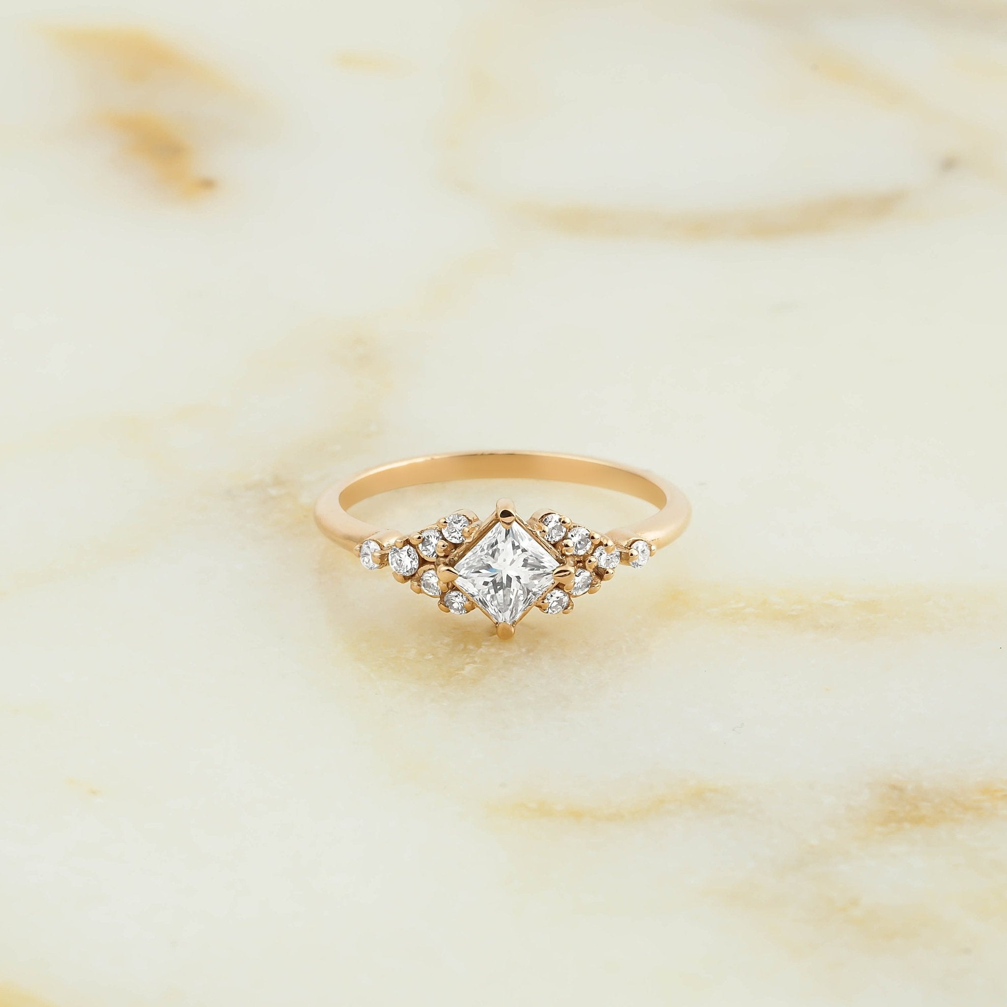 0.82 Karat Prenses Kesim GIA/HRD Sertifikalı Tektaş Pırlanta Yüzük - RNF0488 | Pırlanta Yüzük | Ronaff Pırlanta | Tektaş Yüzük, Pırlanta Yüzük, Kolye, Küpe