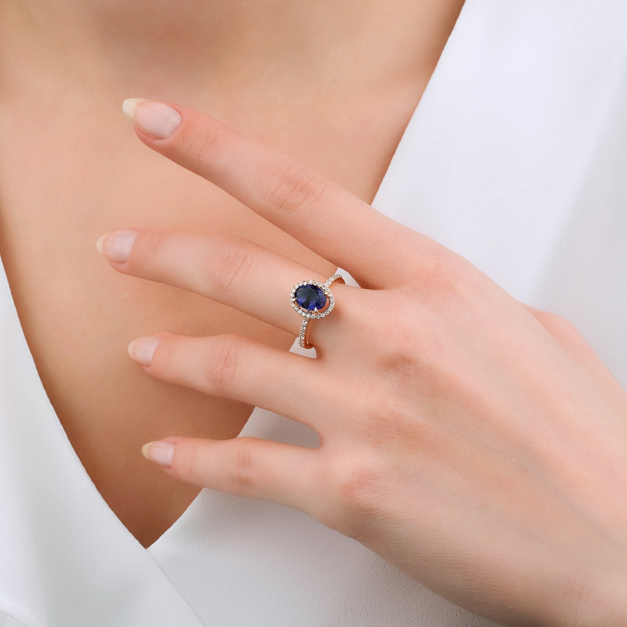 1.80 Karat Oval Kesim Safir & 0.34 Karat Yuvarlak Kesim Pırlantalı Yüzük - RNF0667 | Renkli Taşlı Yüzükler | Ronaff Pırlanta | Tektaş Yüzük, Pırlanta Yüzük, Kolye, Küpe