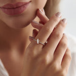 0.20 Karat Merkez Baget & 0.20 Karat Kenar Yuvarlak Kesim Pırlanta Yüzük - RNF0865 | Pırlanta Yüzük | Ronaff Pırlanta | Tektaş Yüzük, Pırlanta Yüzük, Kolye, Küpe