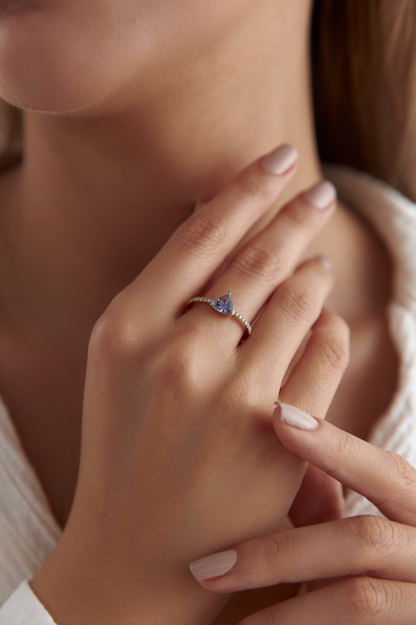 2.01 Karat Tanzanit & 0.14 Karat Pırlantalı Tasarım Yüzük - RNF0835 | Renkli Taşlı Yüzükler | Ronaff Pırlanta | Tektaş Yüzük, Pırlanta Yüzük, Kolye, Küpe