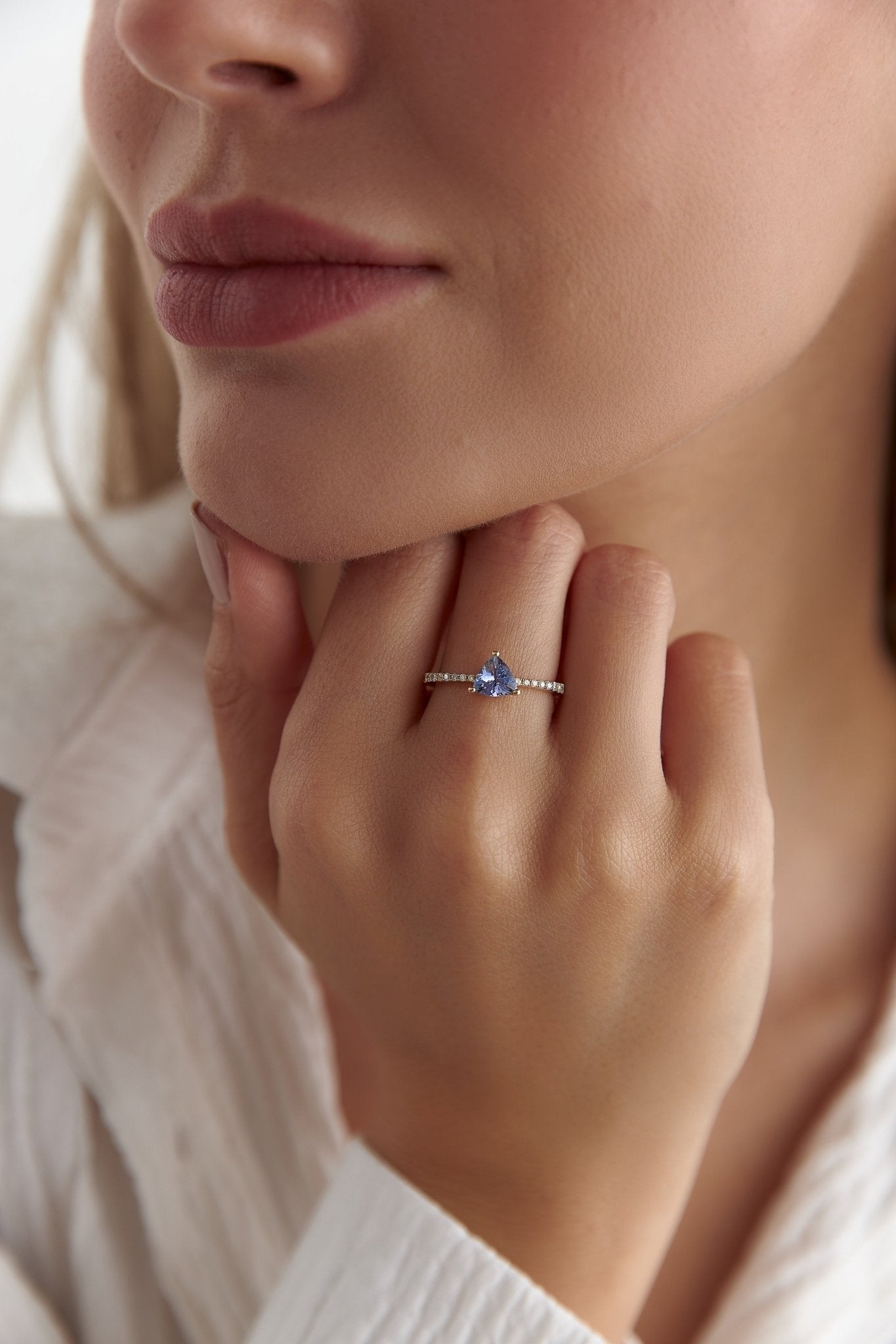 2.01 Karat Tanzanit & 0.14 Karat Pırlantalı Tasarım Yüzük - RNF0835 | Renkli Taşlı Yüzükler | Ronaff Pırlanta | Tektaş Yüzük, Pırlanta Yüzük, Kolye, Küpe